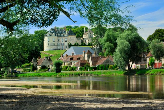 Vue générale du village d'Apremont