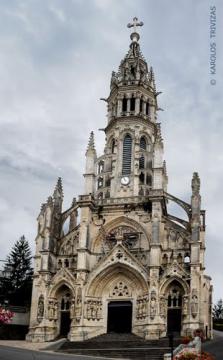 BASILIQUE NOTRE-DAME (FRANCE - CHATEAUNEUF SUR CHER)