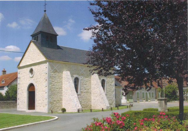 Eglise de Saint Aignan des Noyers (18600)
