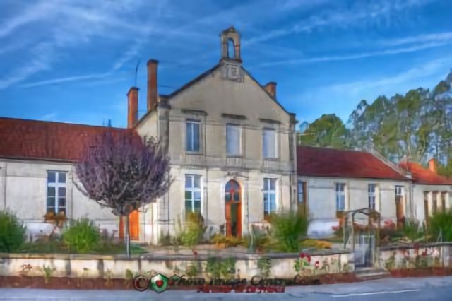 La Mairie de La Perche