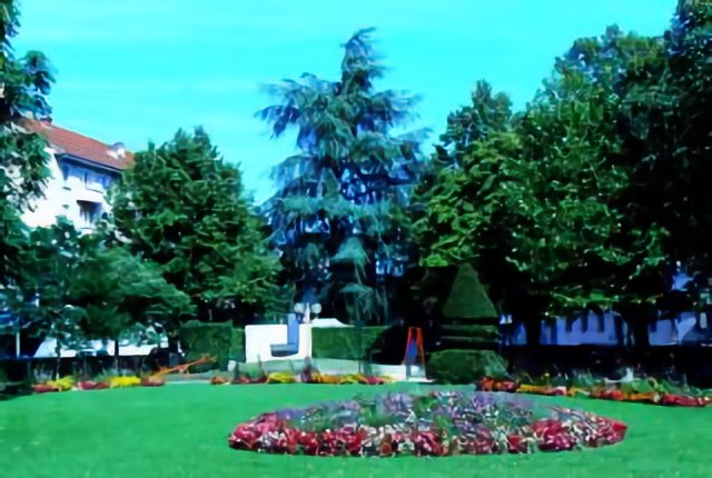 Square des Quinconces