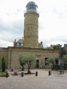 Château d'Eau, élevé au XIX è siècle, surmontant l'office de tourisme de Brive-la-Gaillarde, Corrèze, France
