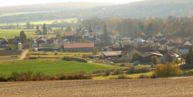 Autricourt, (Côte-d'Or - France), vue générale du village