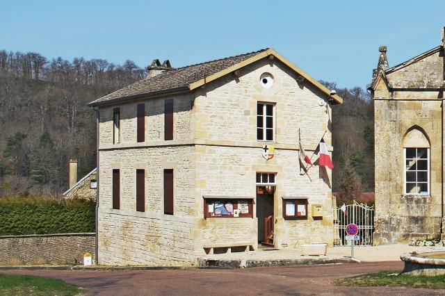 Mairie de Busseaut
