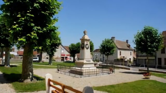 L'Eglise - Lamarche-sur-Saône, Côte-d'Or/Bourgogne, 21