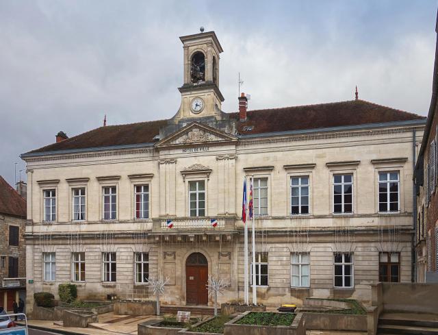 L'hôtel de ville de Montbard.