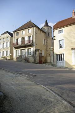 Salives, rue d'Amont