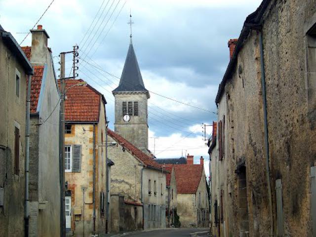 VANVEY - LE VILLAGE