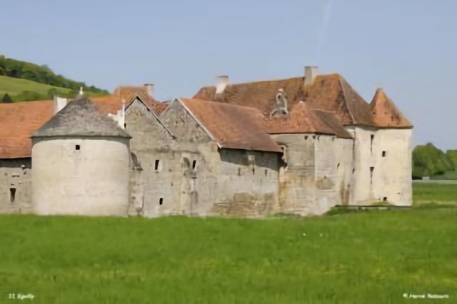 21 Eguilly - Château