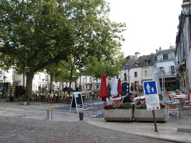 Place Émile-Zola, Dijon