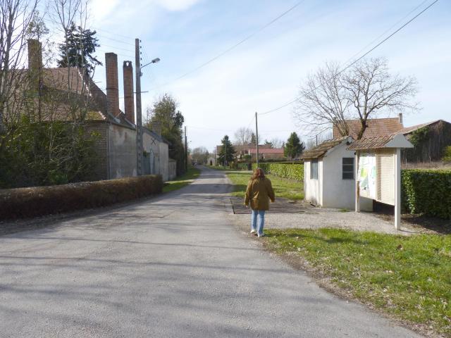 Rue d'en-Haut, Montagny-lès-Seurre (Côte d'Or, Bourgogne, France)