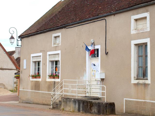 Mairie de Clomot (Côte d'Or, France)