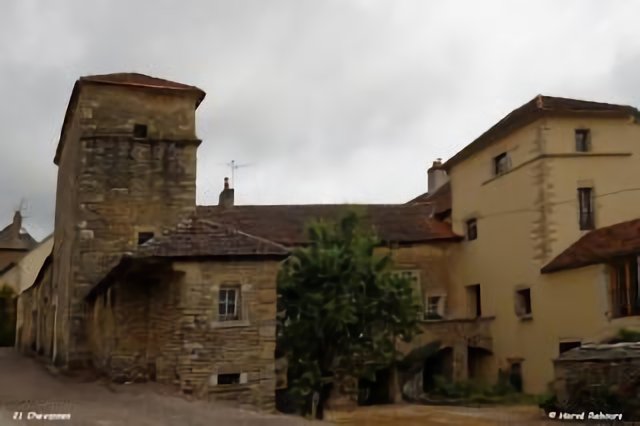 21 Chevannes- Pigeonier bourg