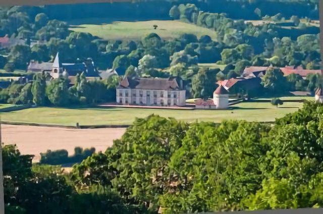21 VIANGES le domaine