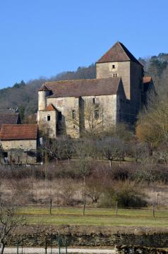 Maison forte a Courcelle les Montbard , Côte d'Or, Bourgogne, France
