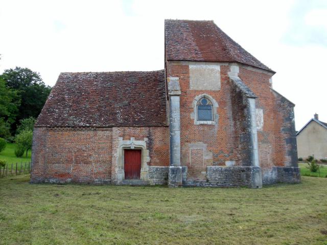 Photographie de la chapelle ND-de-la-Levée (1520), sise au lieu-dit "La Chapelle", à Villers-les-Pots (Côte-d'Or). Autrefois lieu de…