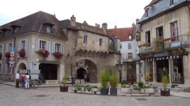 Semur-en-Auxois