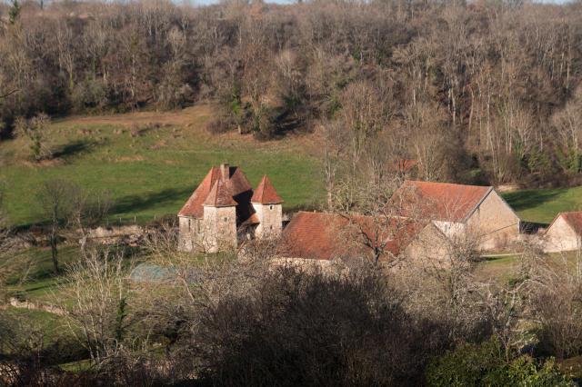 Manoir de Gincey, vue vers le N-N-O depuis la butte de Mont-Saint-Jean.