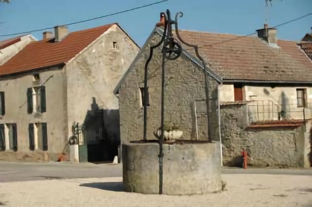 chaignay , le puit