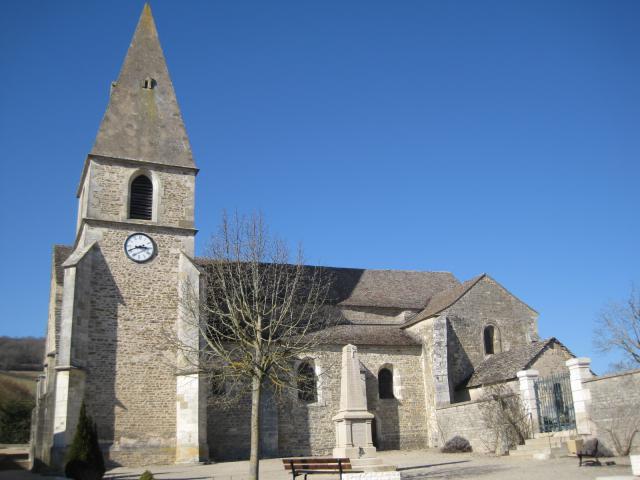 Église Saint-Georges de La Rochepot en Bourgogne