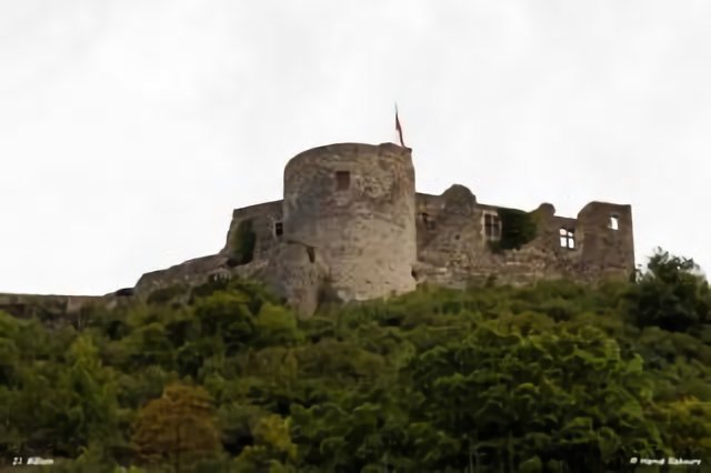 21 Mâlain - Ruines château