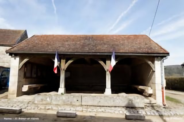 21 Brémur-et-Vaurois - Lavoir Vaurois