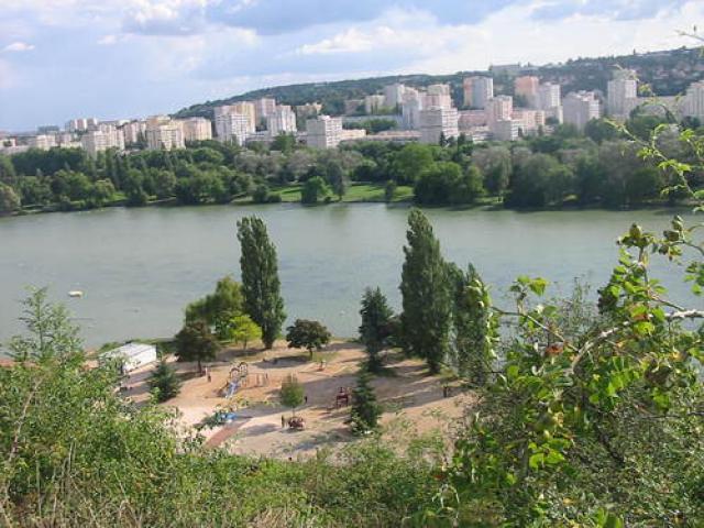 lac kir - dijon