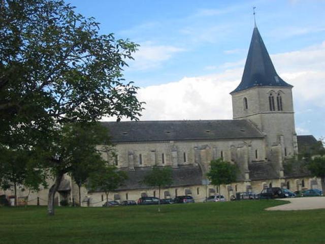 l'église de talant (un peu penchée...)