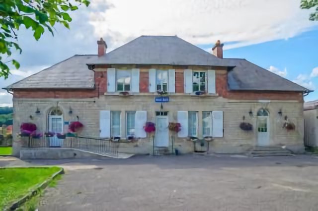 Mairie Chivres-Val