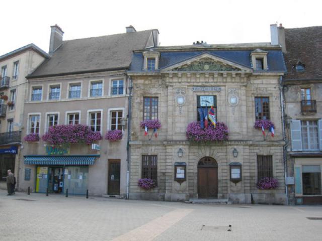 La mairie.