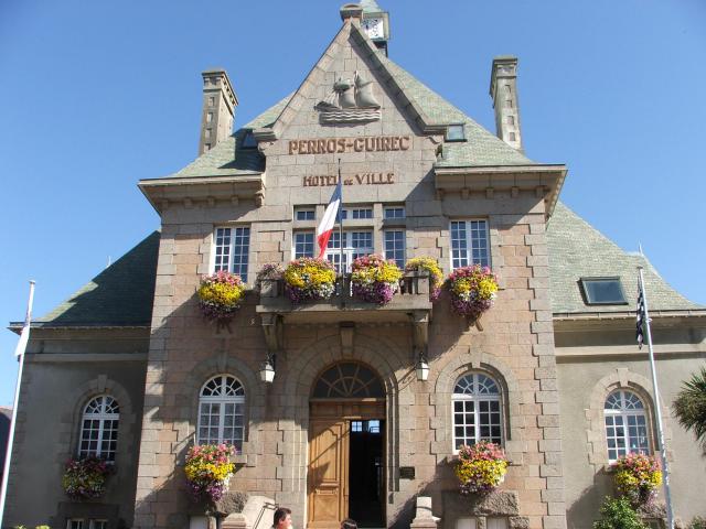 Cet édifice est répertorié dans la base Mérimée, base de données sur le patrimoine architectural français du ministère de la Culture, sous…