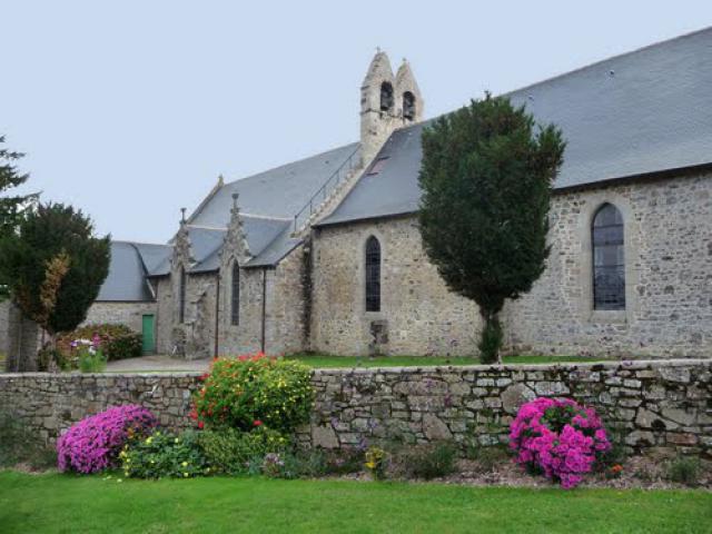 Saint-Alban (Côtes d'Armor) l'église