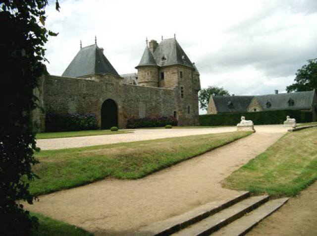 Chateau de Rosanbo