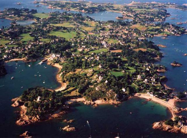 Île de Bréhat, vue aérienne