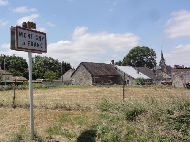 Montigny-le-Franc (Aisne) city limit sign
