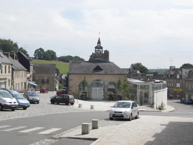 Saint Nicolas du Pélem - Place Kreisker