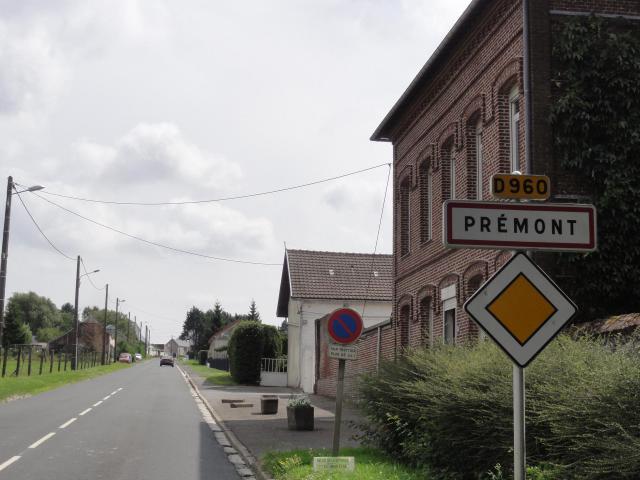 Prémont (Aisne) city limit sign