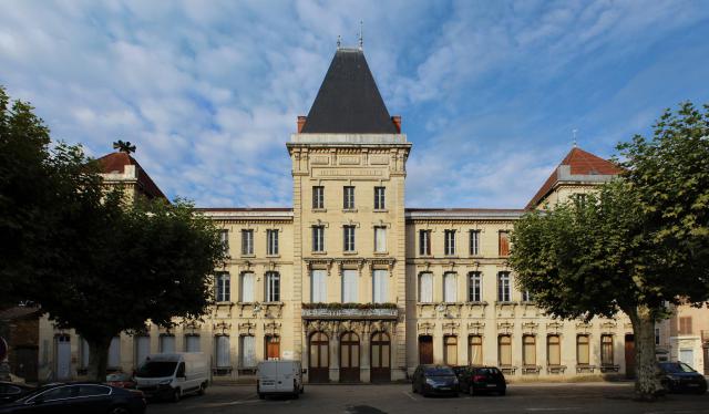 Hôtel de ville de Jujurieux.