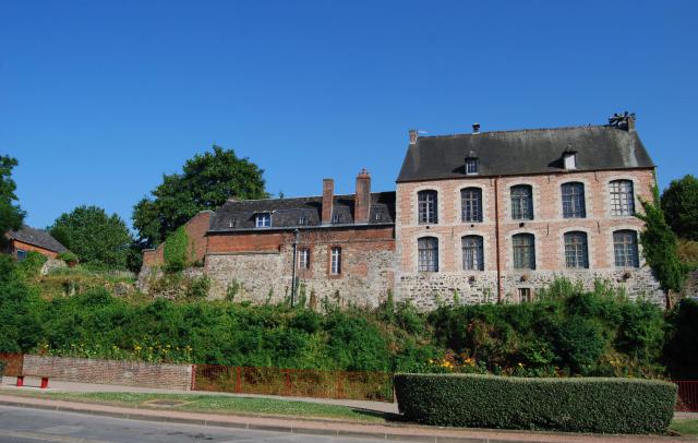 Château d'Hirson le long de l'Oise