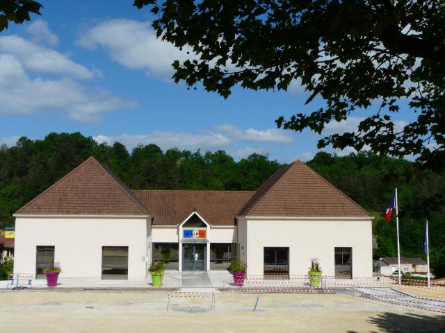 La mairie de Coursac, Dordogne, France.