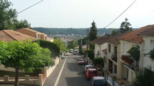 Rue des Tamaris