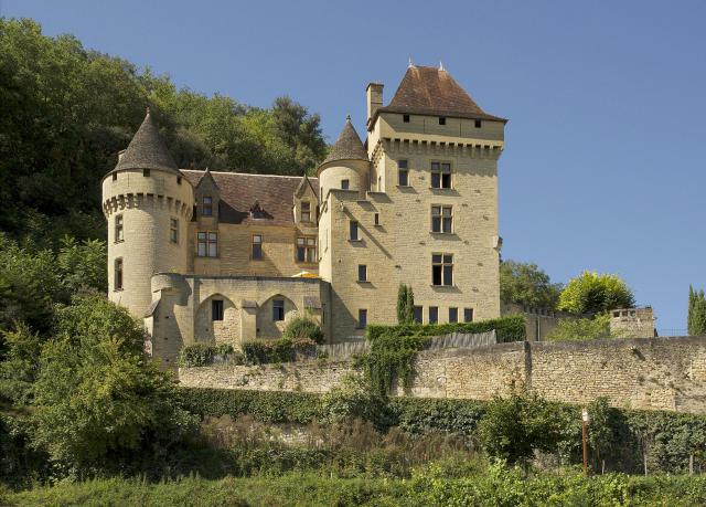 Le Château de la Malartrie (XIXe siècles) à Vézac (Dordogne, Aquitaine, France).