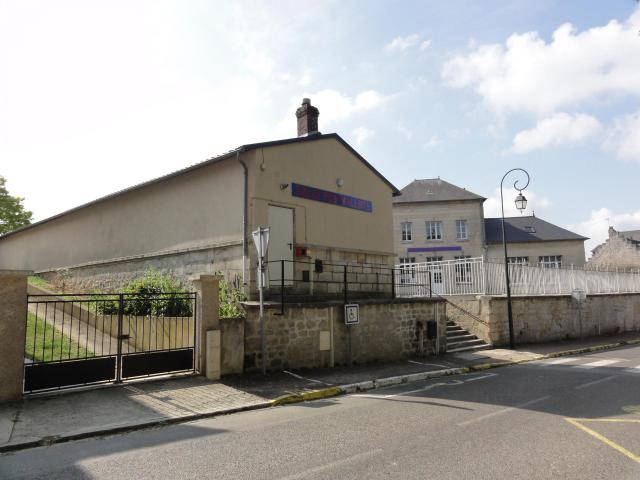 Chaudun (Aisne) salle polyvalente