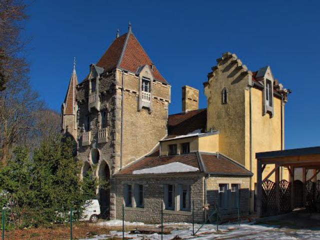 Chalezeule : le château de la Juive