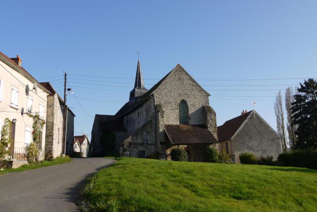 Connigis, autour de l'église.