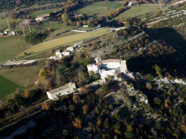 le château de Plan de B vu du ciel