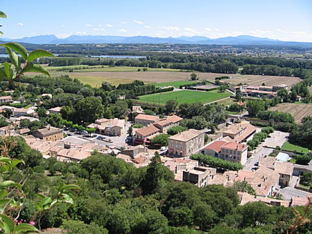View on Rochemaure (08/2006)