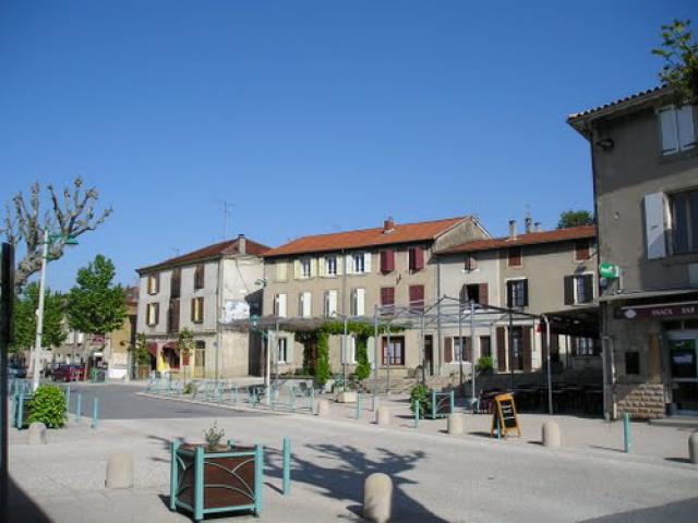 Saint-Donat-Sur-l'Herbasse,Place de la Marne
