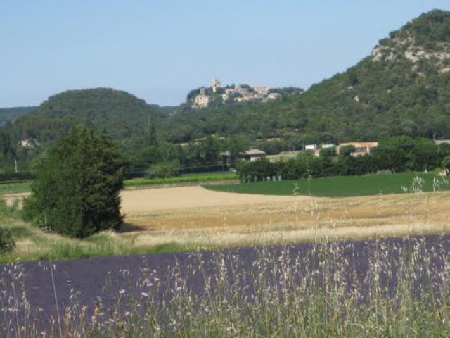 Clansayes vu de Saint Paul 3 Chateaux