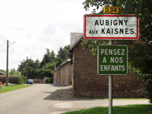 Aubigny-aux-Kaisnes (Aisne) city limit sign